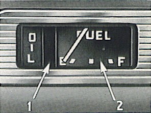 Hudson Jet Oil Pressure Indicator and Fuel Gauge